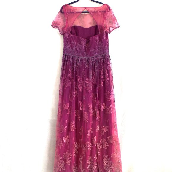 Marchesa Notte Ombre Metallic Embroidered Short Sleeve Illusion Gown Size 14 - Picture 8 of 11